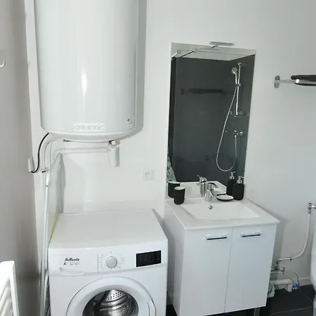 Apartman Le Cerne, Beau Studio Duplex Pour 2 Personnes Rouen